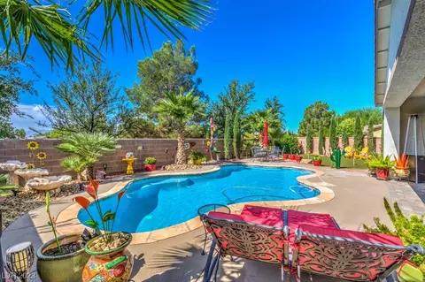 5461 E Volterra Dr, Pahrump, NV 89061