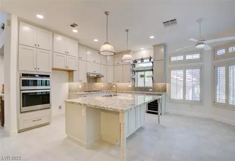 3108 Faiss Dr, Las Vegas, NV 89134