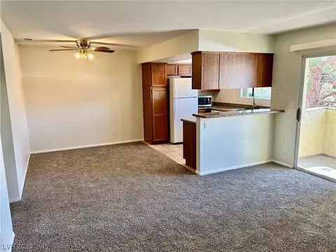 7300 Pirates Cove Rd #2101, Las Vegas, NV 89145
