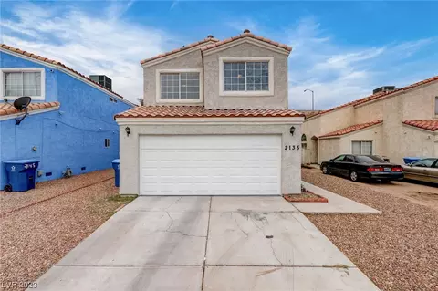 2135 Saint Paul Way, Las Vegas, NV 89104