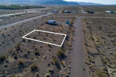 6150 N Green Rock Pl, Pahrump, NV 89060