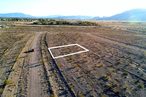 6500 N Long Bow Cir, Pahrump, NV 89060