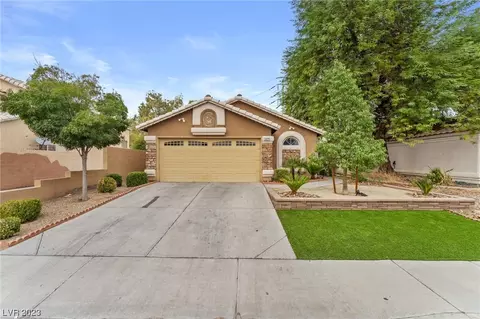 5694 Roundrock Dr, Las Vegas, NV 89142