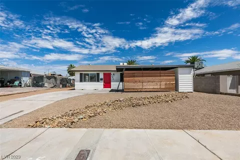 4646 Powell Ave, Las Vegas, NV 89121