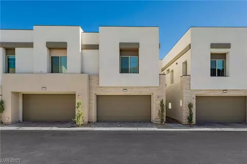 600 N Carriage Hill Dr #1099, Las Vegas, NV 89138