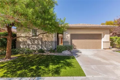 4 Weston Hills Rd, Henderson, NV 89052