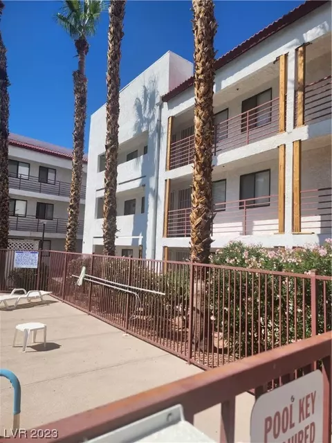 1381 E University Ave #208, Las Vegas, NV 89119