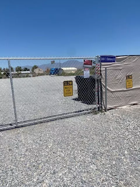 2680 Elderberry St, Pahrump, NV 89048