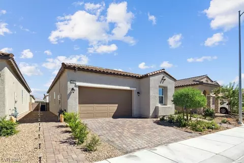 4724 Calming Garden St, North Las Vegas, NV 89031