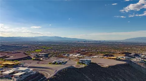 10 Wanderlust Ct, Henderson, NV 89012