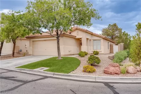 5058 Nardini Ave, Las Vegas, NV 89141