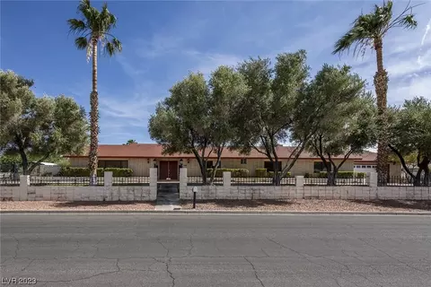 529 Blackridge Rd, Henderson, NV 89015