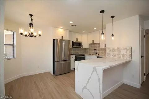 1216 Observation Dr #101, Las Vegas, NV 89128