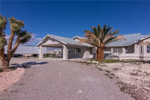 5271 Deanna St, Pahrump, NV 89048