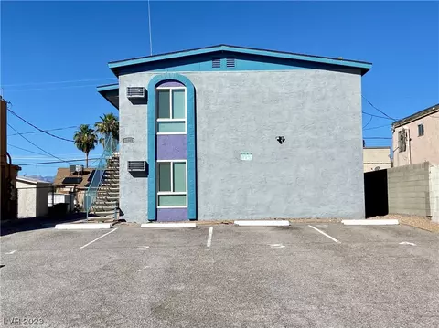 2105 Webster St, North Las Vegas, NV 89030