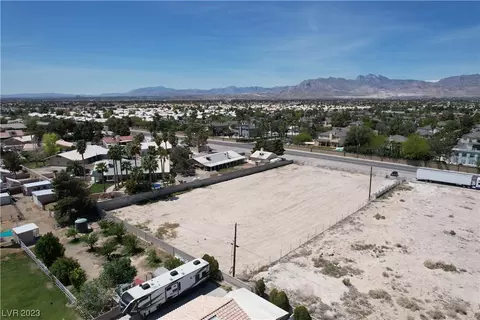 6140 N Rainbow Blvd, Las Vegas, NV 89130