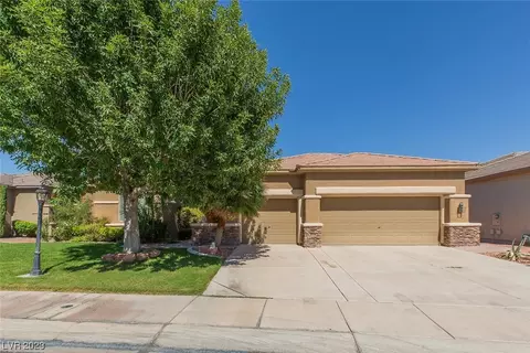 5696 Golden Leaf Ave, Las Vegas, NV 89122