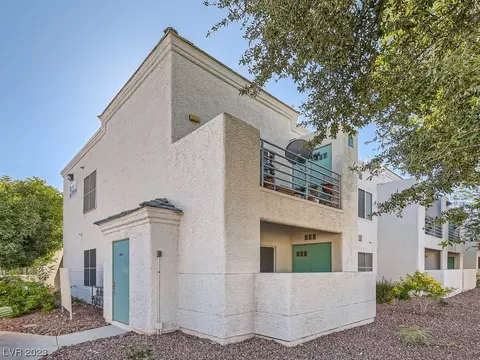 7100 Pirates Cove Rd #1004, Las Vegas, NV 89145