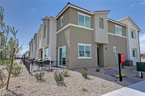6824 Satin Silver Ct #138, North Las Vegas, NV 89086