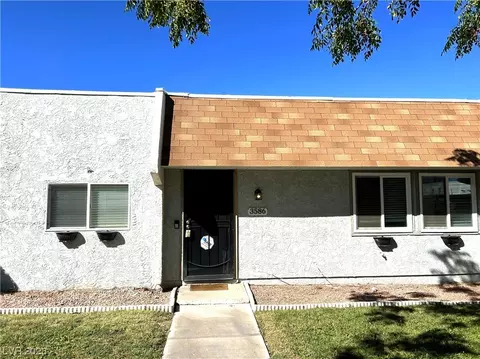 3586 Villa Knolls East Dr, Las Vegas, NV 89120