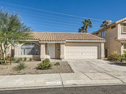 752 Panhandle Dr, Henderson, NV 89014