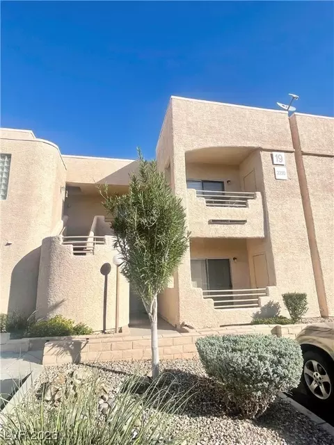 2220 High Pointe Way #104, Laughlin, NV 89029