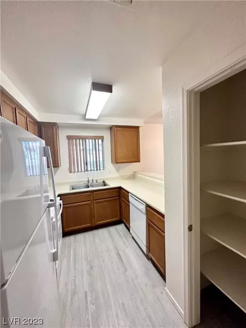 2220 High Pointe Way #104, Laughlin, NV 89029 photo 12
