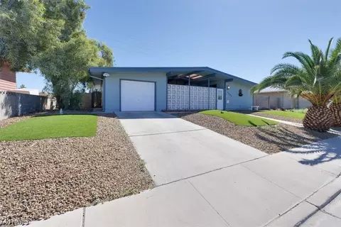 2444 Winterwood Blvd, Las Vegas, NV 89142