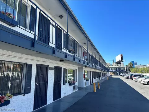 4600 Paradise Rd #48, Las Vegas, NV 89169
