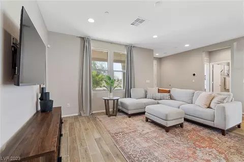 948 E Sunset Rd, Henderson, NV 89011 photo 14