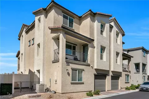6953 Midnight Bronze St, North Las Vegas, NV 89086