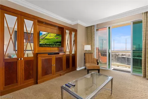 125 E Harmon Ave #1114, Las Vegas, NV 89109