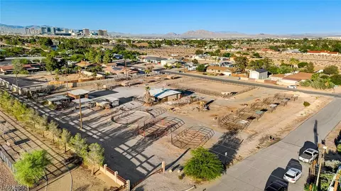 7475 Rogers St, Las Vegas, NV 89139