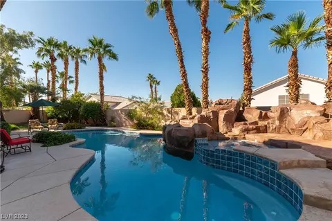 472 Castle Stone Ct, Las Vegas, NV 89123