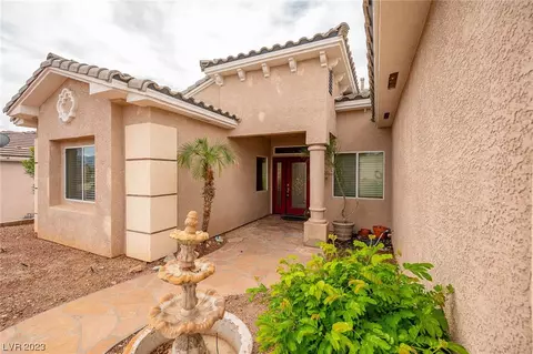 Exterior - 3625 Laughlin Blvd, Laughlin, NV 89029 photo 11 of 28