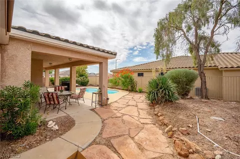 Exterior - 3625 Laughlin Blvd, Laughlin, NV 89029 photo 19 of 28