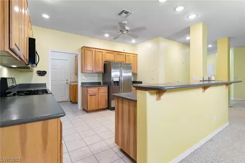 Kitchen - 3625 Laughlin Blvd, Laughlin, NV 89029 photo 1 of 13