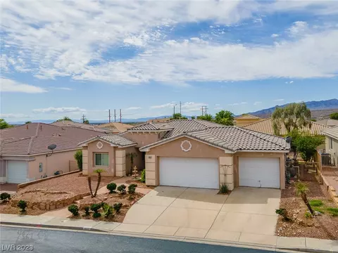 Exterior - 3625 Laughlin Blvd, Laughlin, NV 89029 photo 7 of 28