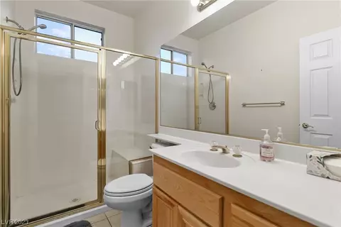 Bath - 3625 Laughlin Blvd, Laughlin, NV 89029 photo 1 of 8
