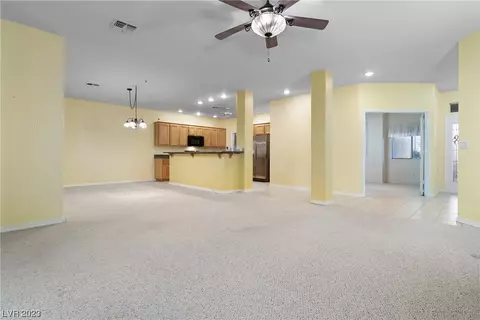 Living - 3625 Laughlin Blvd, Laughlin, NV 89029 photo 4 of 5