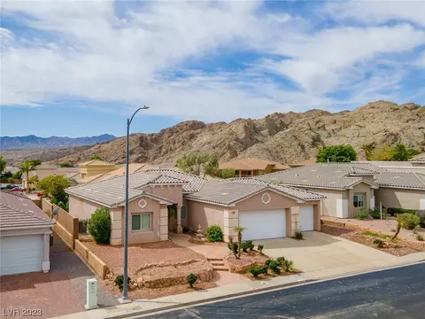 View/Area - 3625 Laughlin Blvd, Laughlin, NV 89029 photo 1 of 13