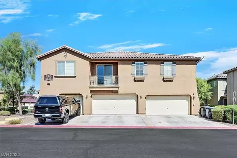 330 Kensington Palace Ave #3, North Las Vegas, NV 89032