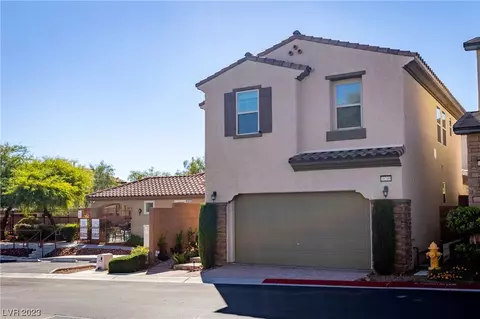 10209 Mayflower Bay Ave, Las Vegas, NV 89166