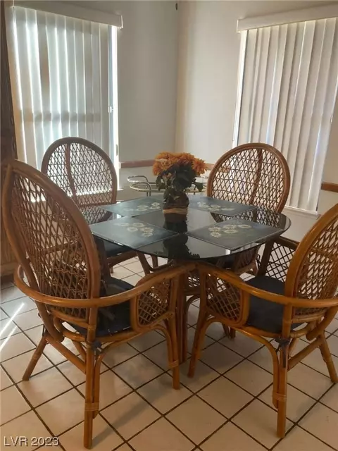 240 Yardarm Way, Las Vegas, NV 89145