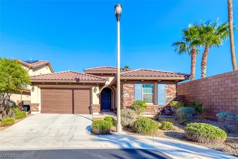 802 Via Serenelia, Henderson, NV 89011