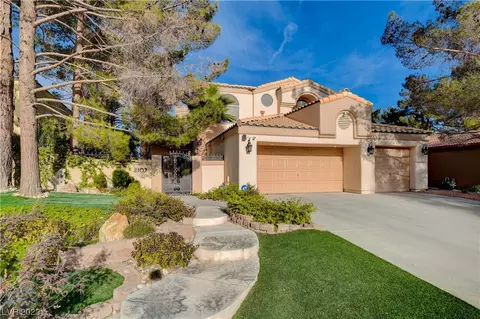 2102 Inverness Dr, Henderson, NV 89074