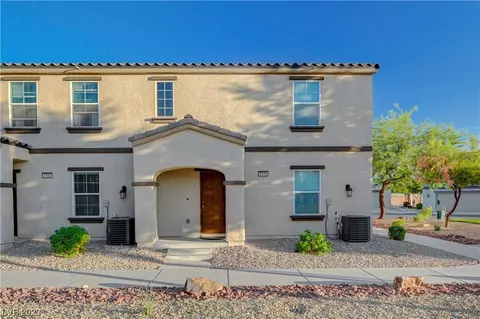 5178 Dubris Dr, Las Vegas, NV 89115