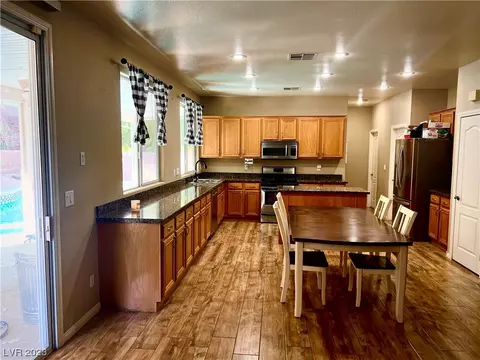 167 Ruby Ridge Ave, Henderson, NV 89002 photo 4