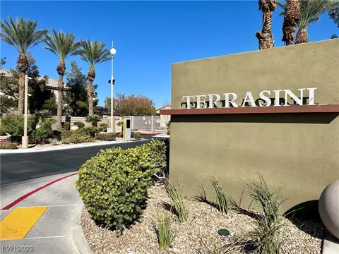 4620 Puglia Ln #103, North Las Vegas, NV 89084