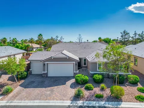 6665 Radiant Red Ave, Las Vegas, NV 89130